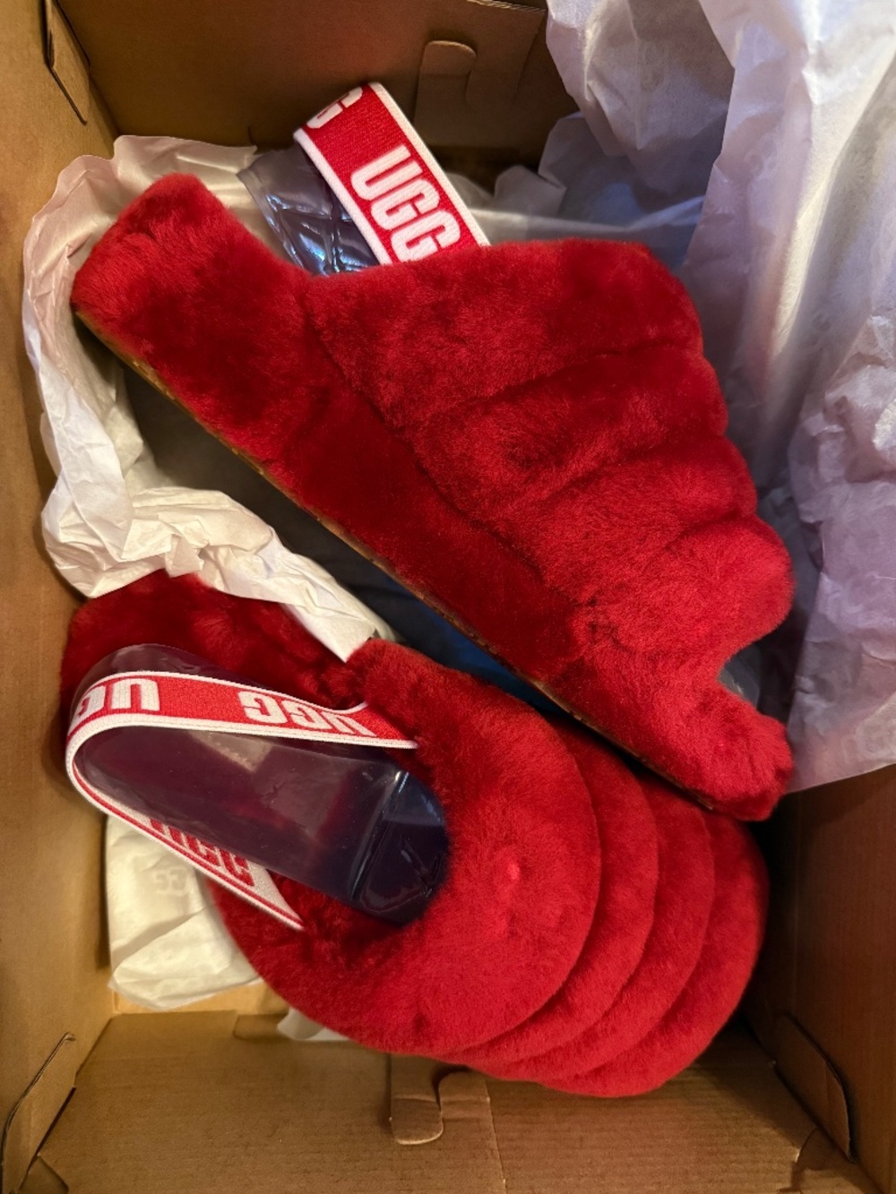 Ugg W/ Fluff Yeah Slide Size 7